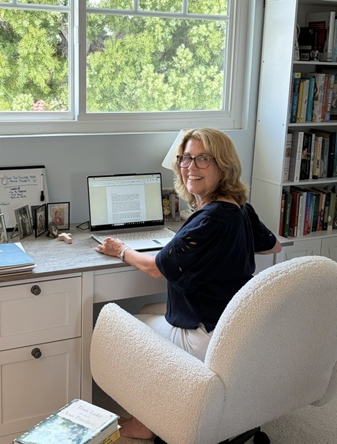 About Lee Ann Farmer - writer